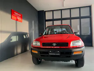 Toyota RAV4 2.0i-16V