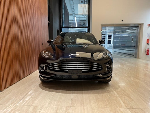 ASTON MARTIN DBX 4.0 V8 Bi-Turbo 3