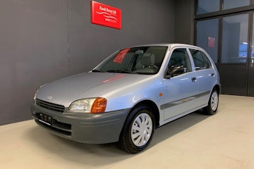 Vehicle image TOYOTA STARLET 0 Vehicle image TOYOTA STARLET 0