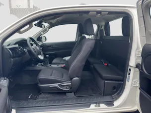 Toyota Hilux Extra Cab.-Pick-up 2.8 D-4D 204 Comfort