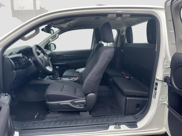 Toyota Hilux Extra Cab.-Pick-up 2.8 D-4D 204 Comfort