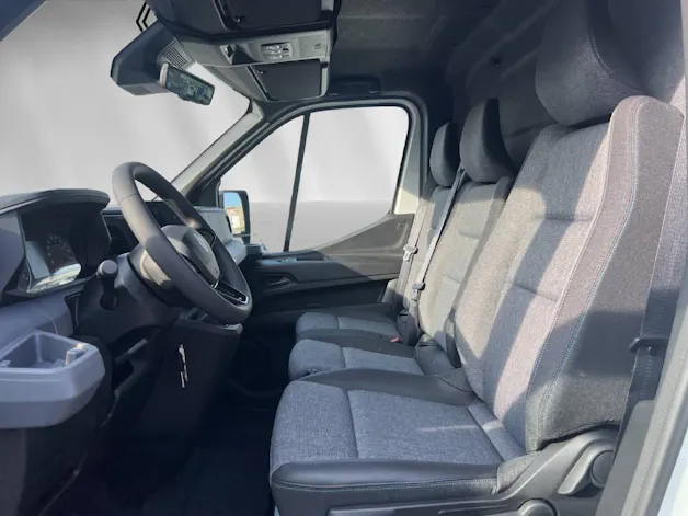 Renault Master Kaw. 3.5 t L2H2 2.0 Blue dCi Extra 130