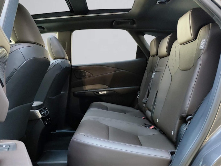 Vehicle image LEXUS RX