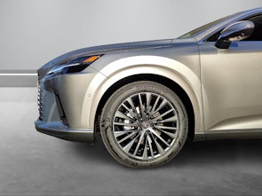 Vehicle image LEXUS RX 450h+ Excellence