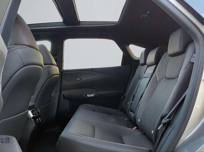 Vehicle image LEXUS RX