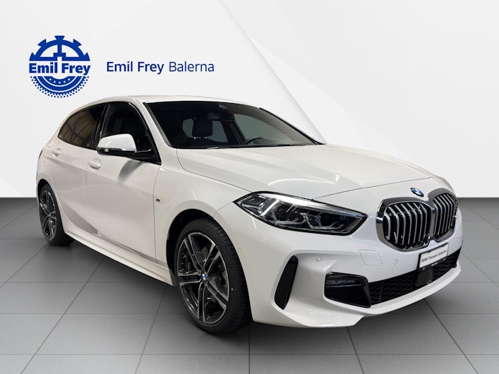 Vehicle image BMW 1 SERIES