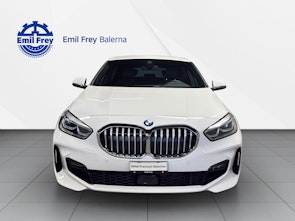 Vehicle image BMW 120d xDrive