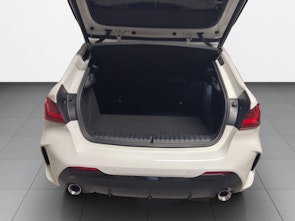 Vehicle image BMW 120d xDrive