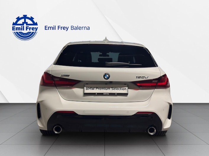 Vehicle image BMW 1 SERIES