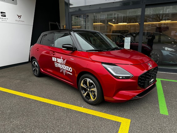 First vehicle image