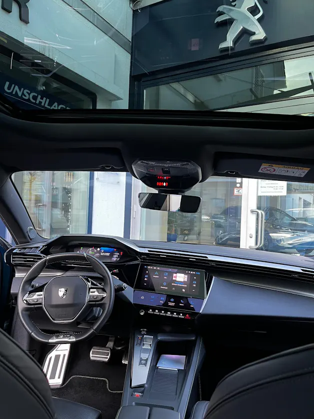 Peugeot 408 1.6 PHEV 225 GT