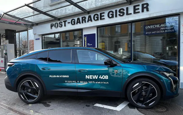 Peugeot 408 1.6 PHEV 225 GT