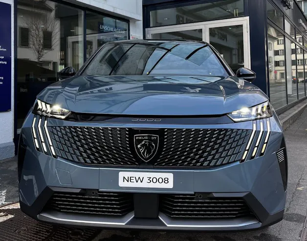 Peugeot 3008 1.2 Hybrid GT