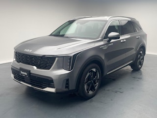 Vehicle image KIA SORENTO 0