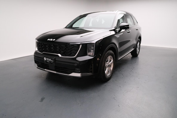 First vehicle image