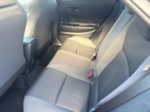 Fahrzeugbild TOYOTA C-HR 2.0 HEV Trend 4x4