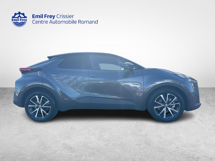 image du véhicule TOYOTA C-HR