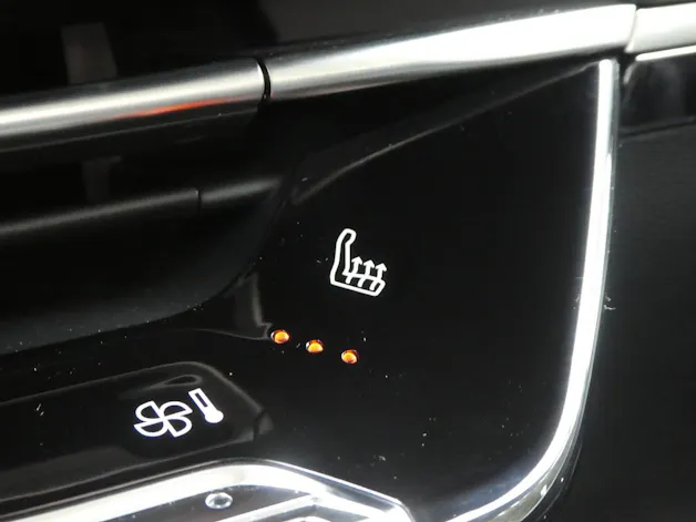 Peugeot 208 1.2 PureTech 100 Active 6. Gang