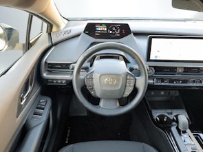 Vehicle image TOYOTA Prius 2.0 Plug-In-Hybrid Style