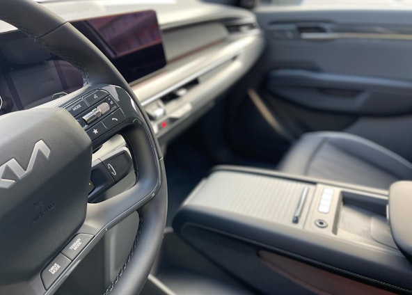 Vehicle image 27 Vehicle image 27