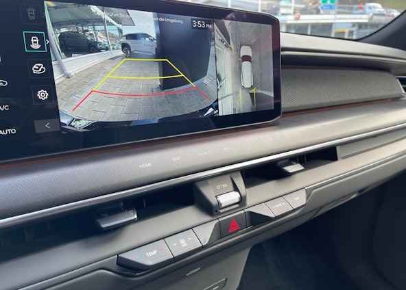 Vehicle image 37 Vehicle image 37