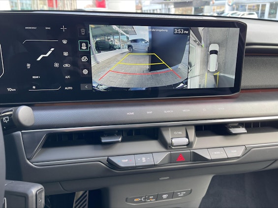 Vehicle image 36 Vehicle image 36