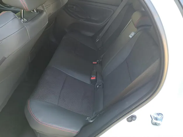 Toyota Yaris 1.5 VVT-i HSD GR Sport