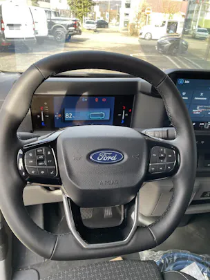 Ford E-Transit C Van 320 L1 Trend