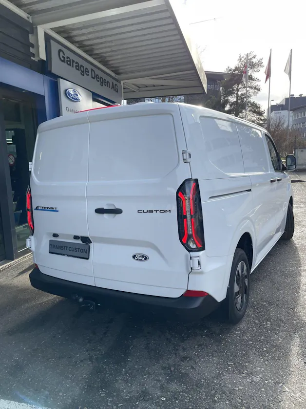 Ford E-Transit C Van 320 L1 Trend