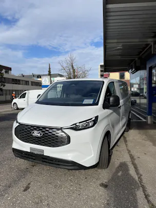 Ford E-Transit C Van 320 L1 Trend