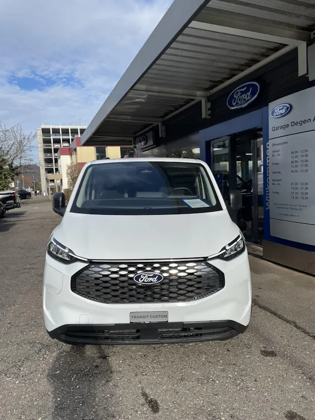 Ford E-Transit C Van 320 L1 Trend