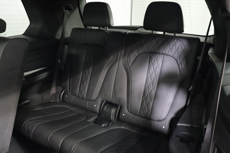 Vehicle image BMW X7