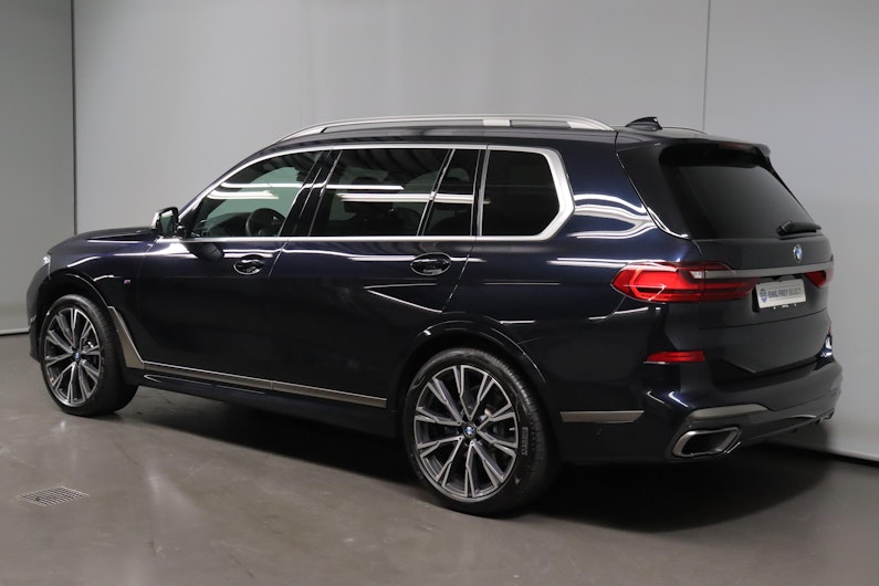 Vehicle image BMW X7