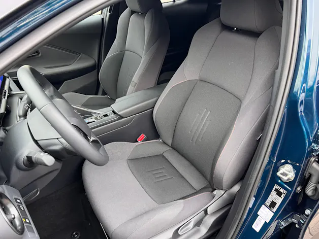 Toyota C-HR 2.0 HEV Trend 4x4