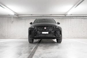 Vehicle image JAGUAR E-Pace 1.5 T 270e R-Dynamic SE AWD