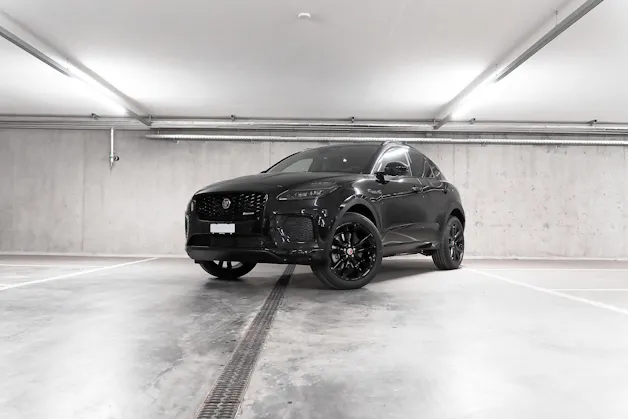 Jaguar E-Pace 1.5 T 270e R-Dynamic SE AWD