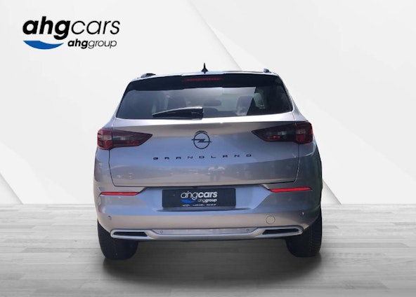 Vehicle image 3 Vehicle image 3