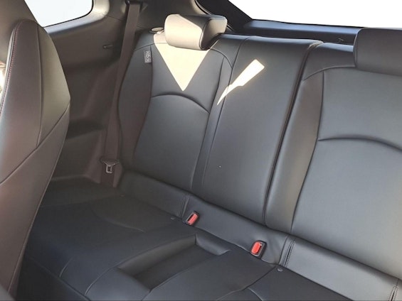 Vehicle image 7 Vehicle image 7