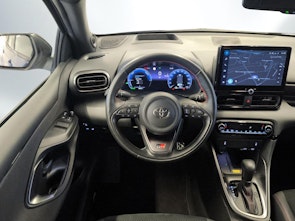 Vehicle image TOYOTA Yaris 1.5 VVT-i HSD GR Sport