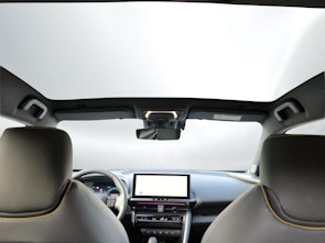 Vehicle image TOYOTA C-HR 2.0 PHEV Style Premiere