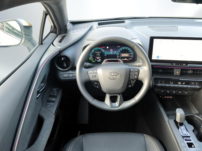 Vehicle image TOYOTA C-HR