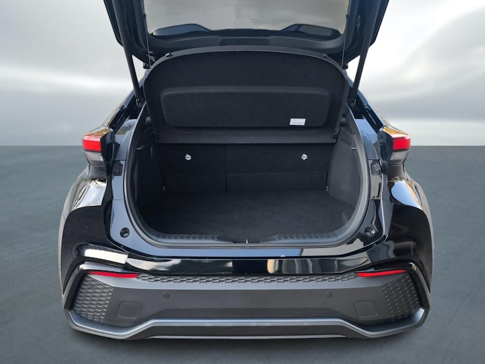 Vehicle image TOYOTA C-HR