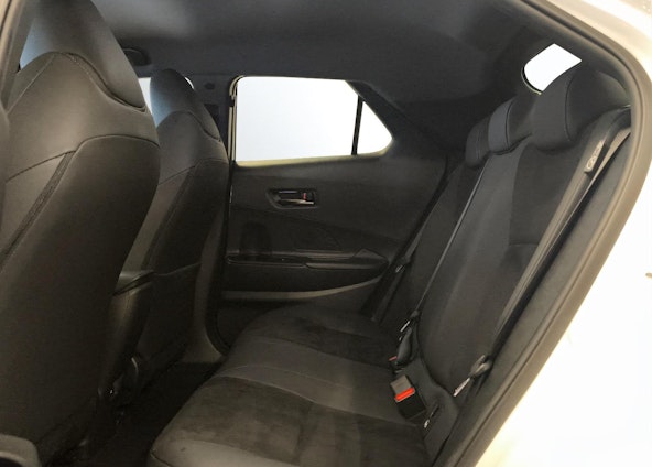 Vehicle image 8 Vehicle image 8