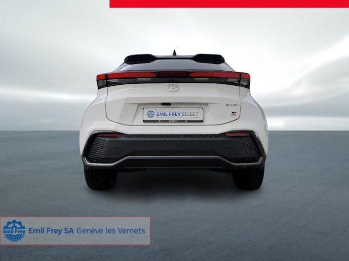 Vehicle image TOYOTA C-HR