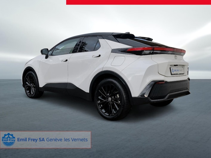 Vehicle image TOYOTA C-HR