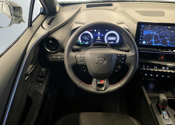 Vehicle image 4 Vehicle image 4