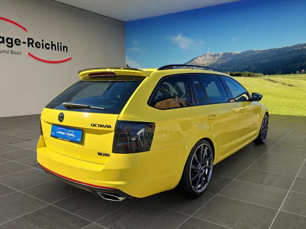 Škoda Octavia Combi 2.0 TSI RS DSG