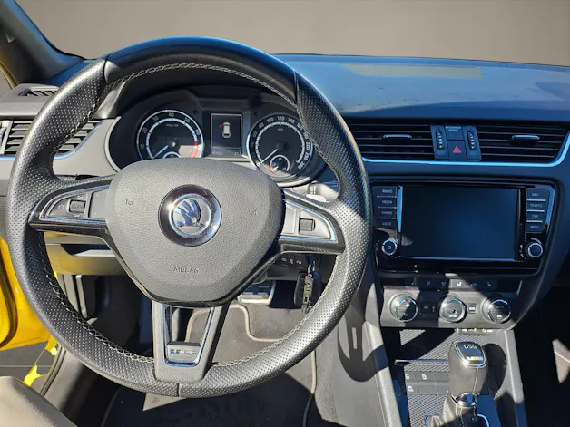 Škoda Octavia Combi 2.0 TSI RS DSG