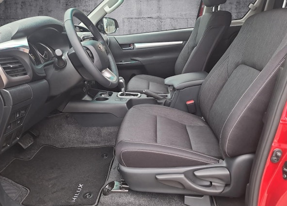 Vehicle image 3 Vehicle image 3