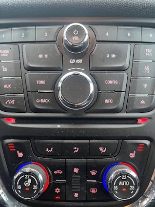 Vehicle image 5 Vehicle image 5